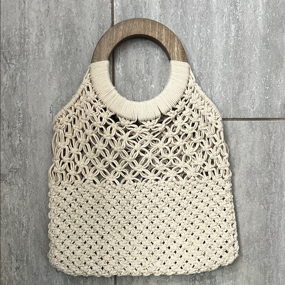 Elegant Cream Crochet Handbag
